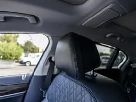 BMW 7-Serie thumbnail 39