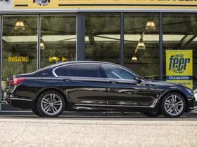 BMW 7-Serie thumbnail 5