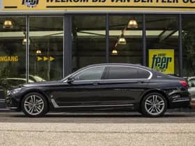 BMW 7-Serie thumbnail 8