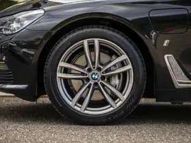 BMW 7-Serie thumbnail 9