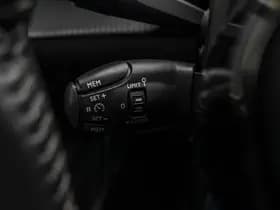 Peugeot E-208 EV Active Pack 50 kWh thumbnail 28