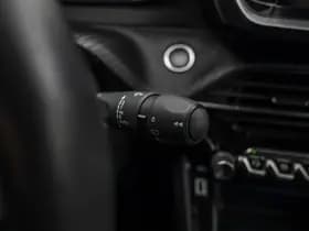 Peugeot E-208 EV Active Pack 50 kWh thumbnail 30