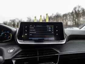 Peugeot E-208 EV Active Pack 50 kWh thumbnail 33