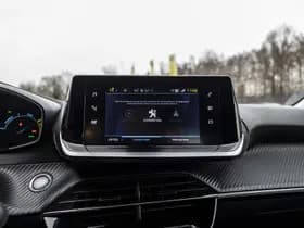 Peugeot E-208 EV Active Pack 50 kWh thumbnail 36