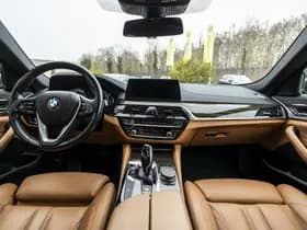 BMW 5 Serie Touring 520i High Executive thumbnail 19