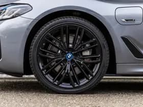 BMW 5 Serie 530e Business Edition Plus M-Sport thumbnail 9