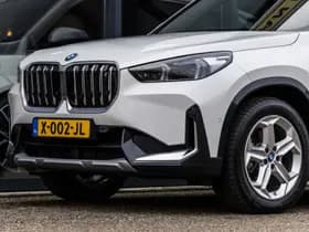 BMW IX1 xDrive30 Launch Edition 67 kWh thumbnail 11