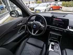 BMW IX1 xDrive30 Launch Edition 67 kWh thumbnail 21