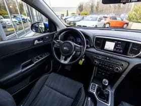 Kia Sportage 1.6 GDI DynamicLine thumbnail 19