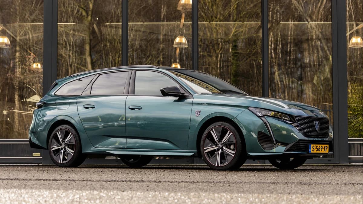 Peugeot 308 SW 1.2 PureTech GT — foto 1