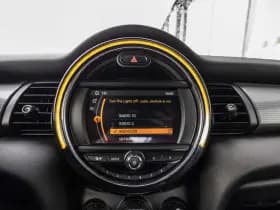 MINI Cooper thumbnail 38