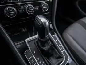 Volkswagen Golf 1.2 TSI Connected Series thumbnail 24