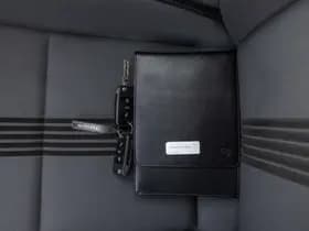 Volkswagen Golf 1.2 TSI Connected Series thumbnail 31