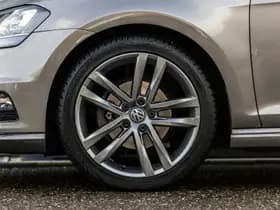 Volkswagen Golf 1.2 TSI Connected Series thumbnail 9