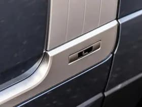 Land Rover Range Rover 2.0 P400e LWB Autobiography thumbnail 7