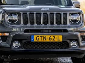 Jeep Renegade 4xe 190 Plug-in Hybrid Electric Limited Business thumbnail 12