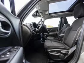 Jeep Renegade 4xe 190 Plug-in Hybrid Electric Limited Business thumbnail 20