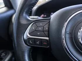 Jeep Renegade 4xe 190 Plug-in Hybrid Electric Limited Business thumbnail 28