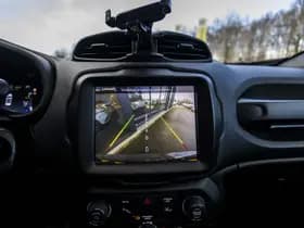 Jeep Renegade 4xe 190 Plug-in Hybrid Electric Limited Business thumbnail 34