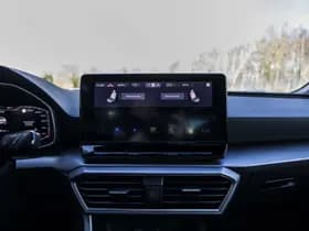 SEAT Leon 1.4 TSI eHybrid PHEV FR Business Intense thumbnail 34