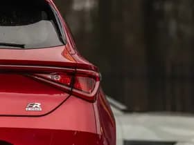 SEAT Leon 1.4 TSI eHybrid PHEV FR Business Intense thumbnail 7