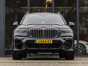 BMW X7 xDrive40d High Executive thumbnail 2