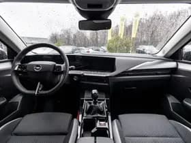 Opel Astra Sports Tourer 1.2 Turbo Business Edition thumbnail 16