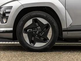 Hyundai Kona Electric Comfort 65.4 kWh thumbnail 9