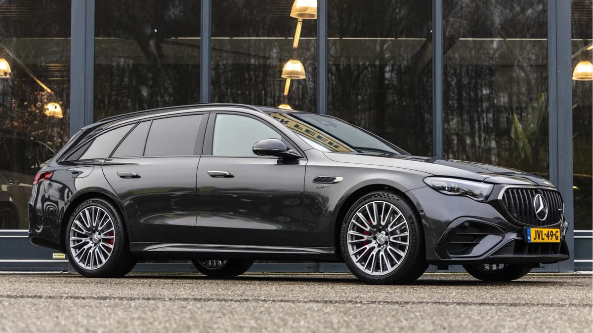 Mercedes-Benz E-Klasse Estate AMG 53 4MATIC+ Night Edition — foto 1