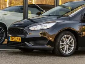 Ford Focus thumbnail 12