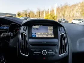 Ford Focus thumbnail 16