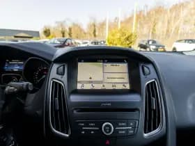 Ford Focus thumbnail 18