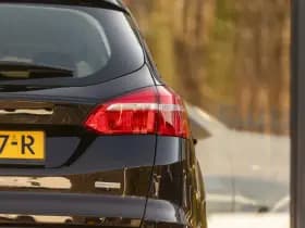 Ford Focus thumbnail 8