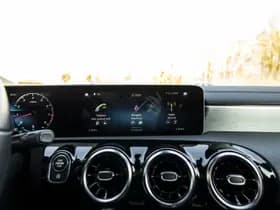 Mercedes-Benz CLA Shooting Brake 220 Advantage thumbnail 31