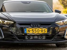 Audi e-tron GT thumbnail 12