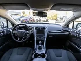 Ford Mondeo thumbnail 16