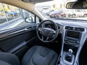 Ford Mondeo thumbnail 19