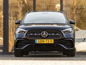 Mercedes-Benz GLA thumbnail 3