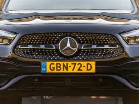 Mercedes-Benz GLA thumbnail 4