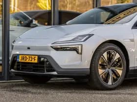 Polestar 4 Long Range Single motor Plus 100 kWh thumbnail 11