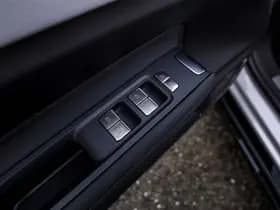 Polestar 4 Long Range Single motor Plus 100 kWh thumbnail 26