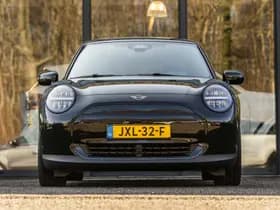 MINI 3-Deurs Mini Cooper E Essential XS 40.7 kWh thumbnail 2