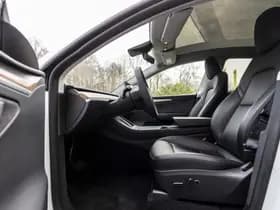 Tesla Model Y RWD 58 kWh thumbnail 21