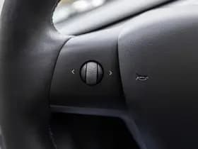 Tesla Model Y RWD 58 kWh thumbnail 27