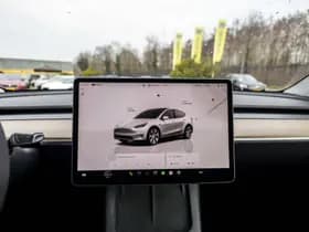 Tesla Model Y RWD 58 kWh thumbnail 32