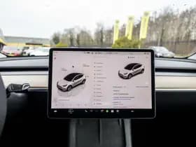 Tesla Model Y RWD 58 kWh thumbnail 35