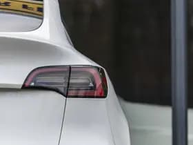 Tesla Model Y RWD 58 kWh thumbnail 7