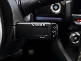 Renault Arkana 1.6 E-Tech hybrid 145 E-Tech engineered thumbnail 32