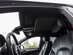 Porsche Macan thumbnail 26