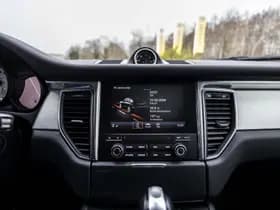 Porsche Macan thumbnail 43